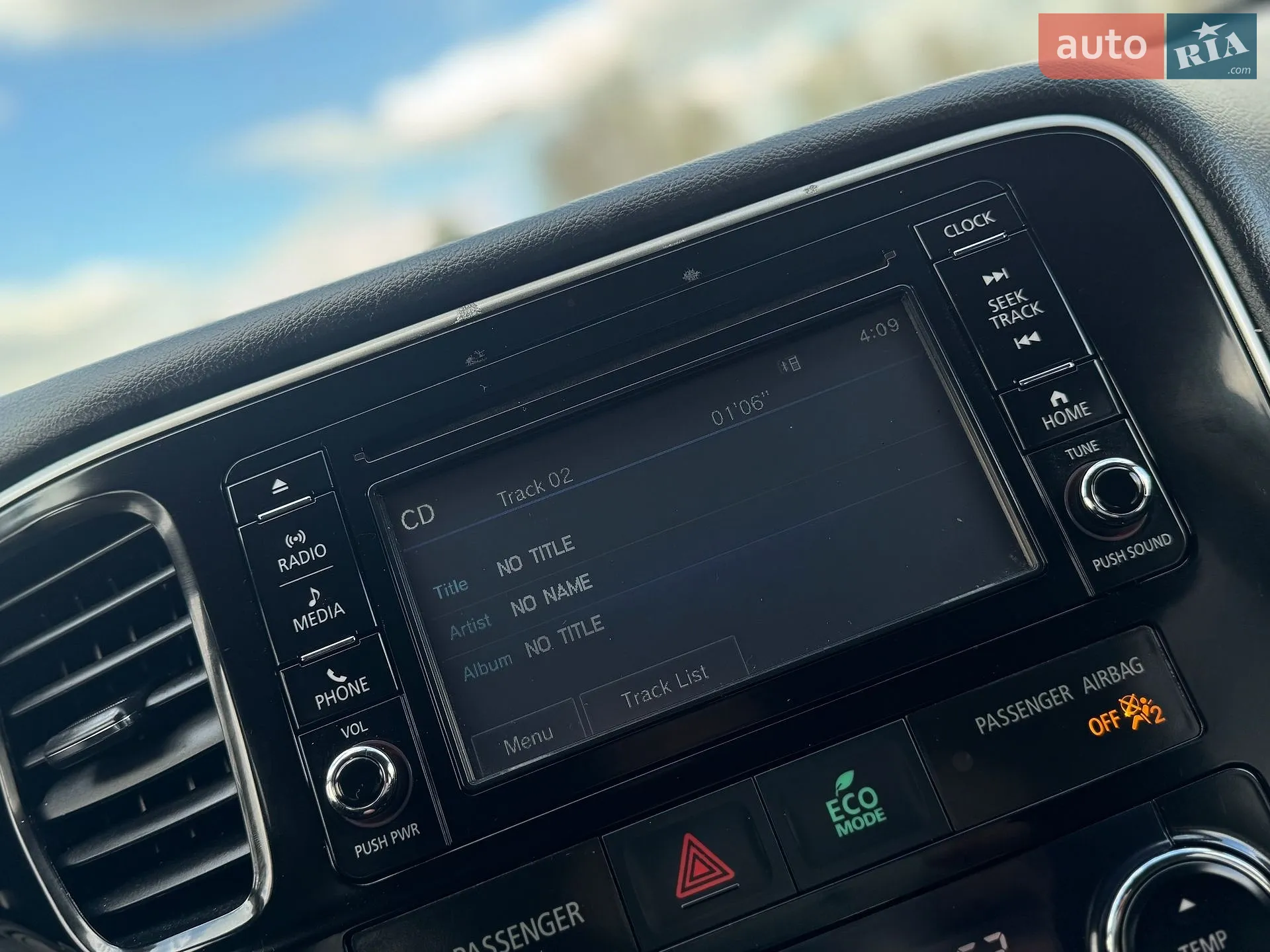 2018 Mitsubishi Outlander - мініатюра 60