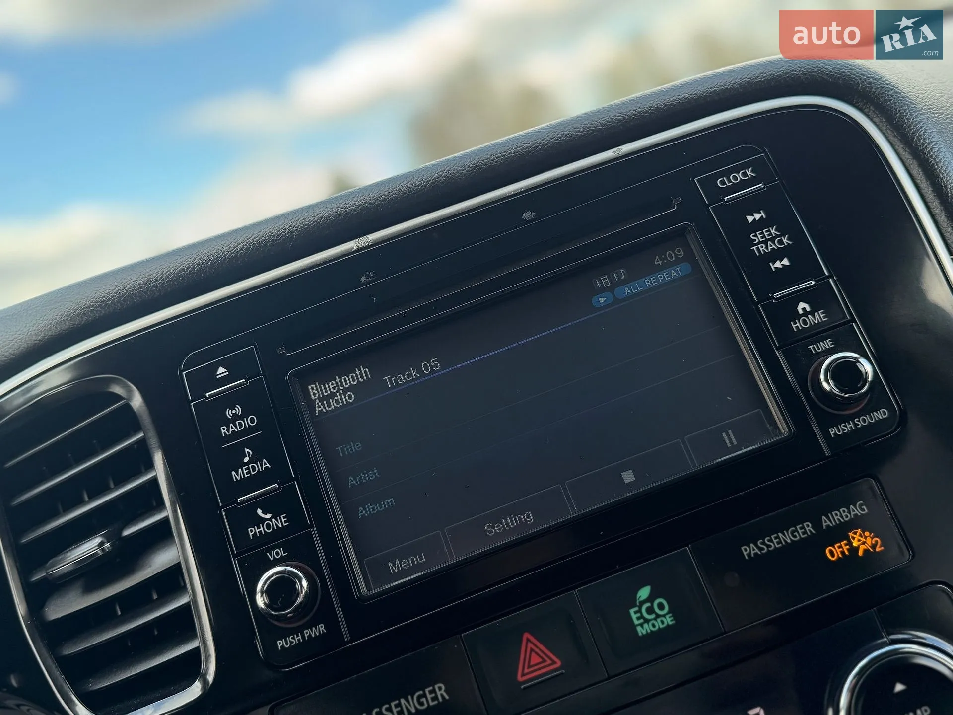 2018 Mitsubishi Outlander - мініатюра 61