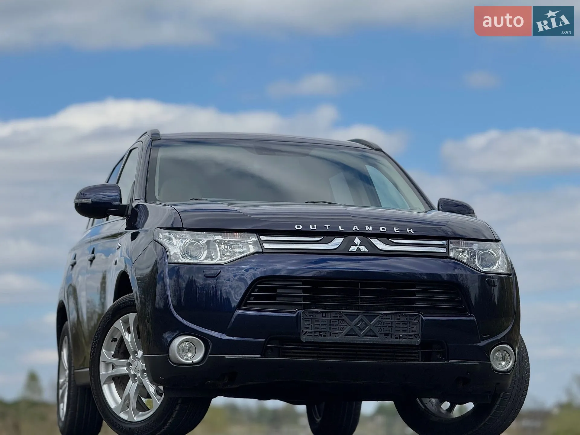 2013 Mitsubishi Outlander - мініатюра 2