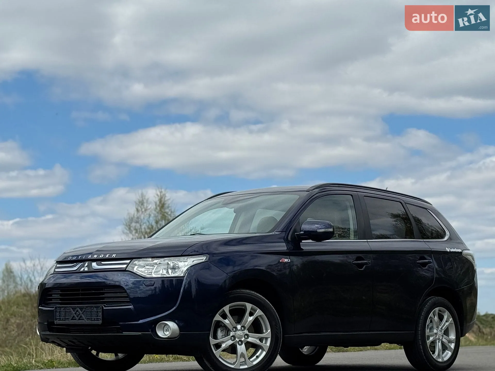 2013 Mitsubishi Outlander - мініатюра 9
