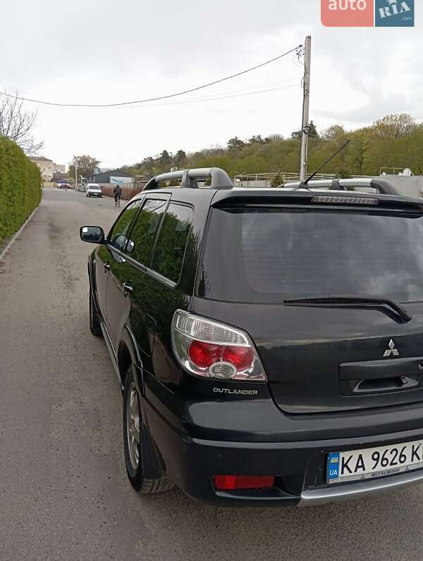 Mitsubishi Outlander 2007