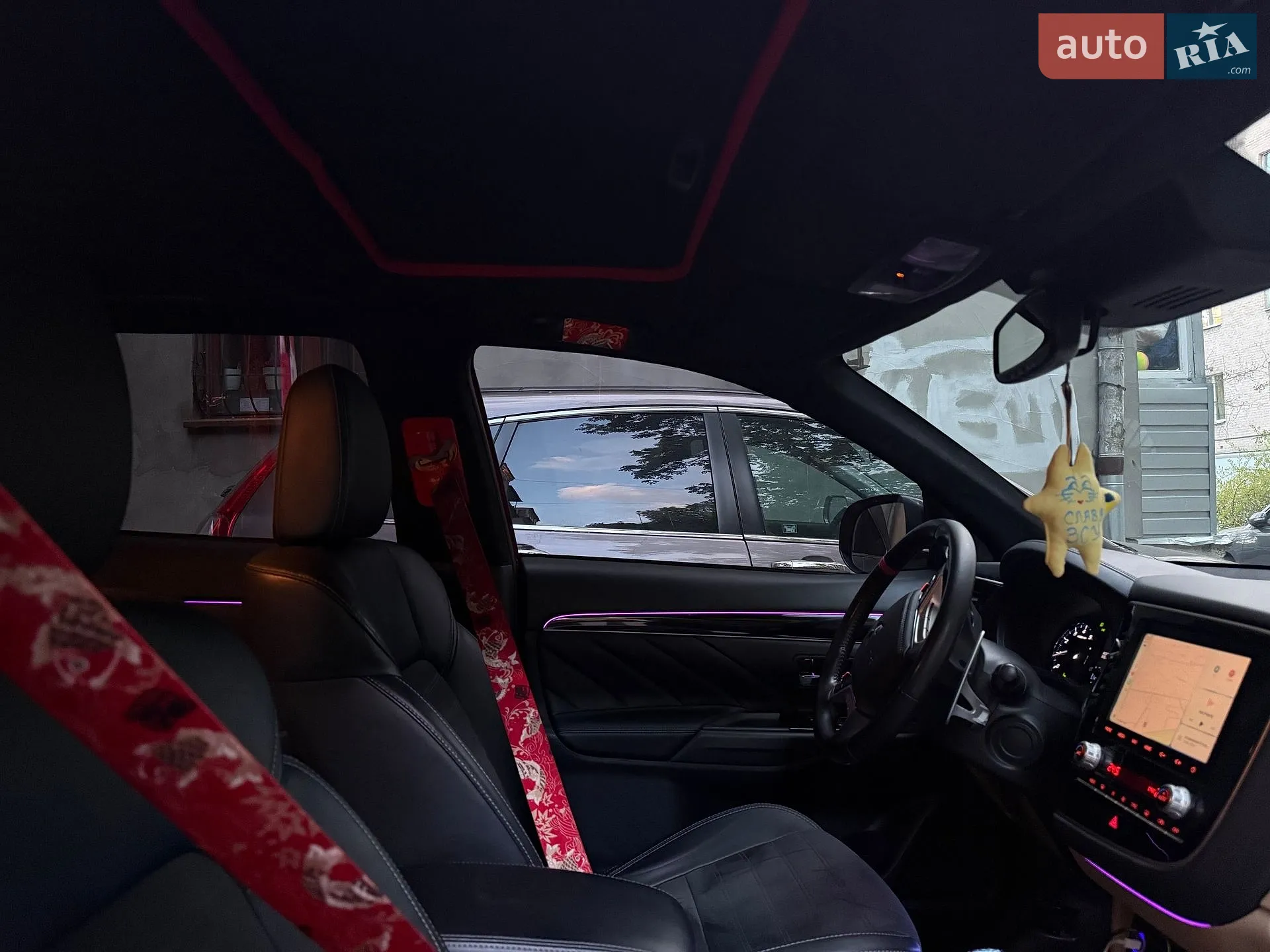2016 Mitsubishi Outlander - мініатюра 13