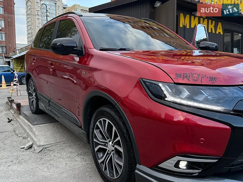 Mitsubishi Outlander 2016 VIN JA4JZ4AX3HZ019513 фото оголошення 2 з 83