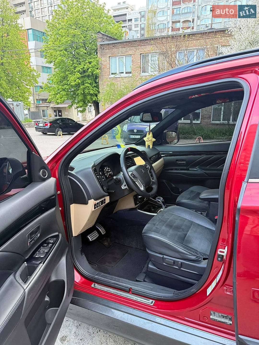 2016 Mitsubishi Outlander - мініатюра 7