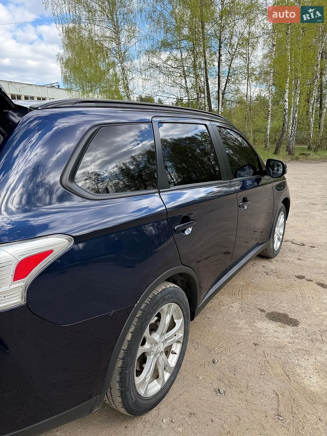 2014 Mitsubishi Outlander - мініатюра 11