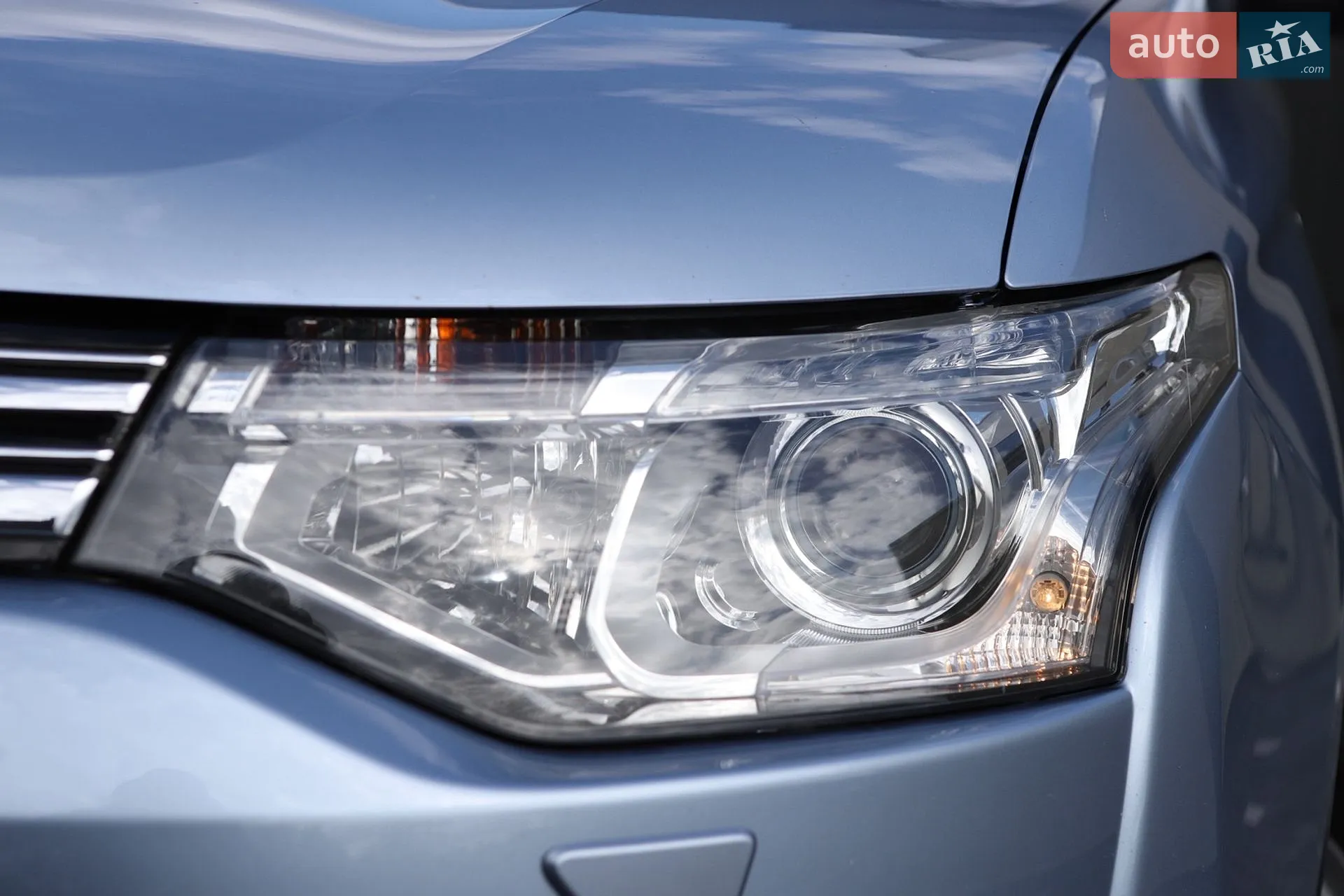 2014 Mitsubishi Outlander - мініатюра 15