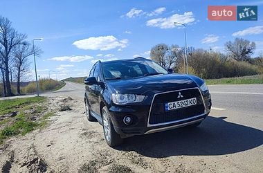 Внедорожник / Кроссовер Mitsubishi Outlander 2010 в Сумах