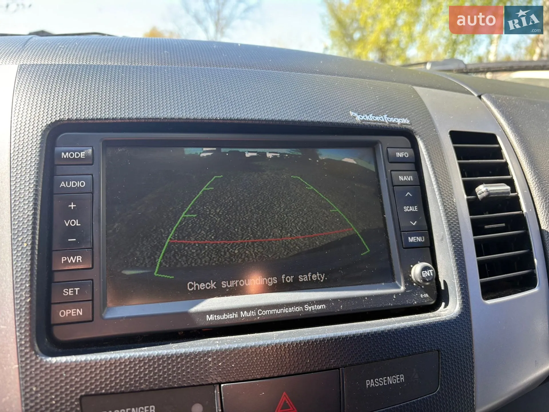 2010 Mitsubishi Outlander - мініатюра 27