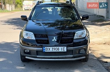 Внедорожник / Кроссовер Mitsubishi Outlander 2006 в Бердичеве