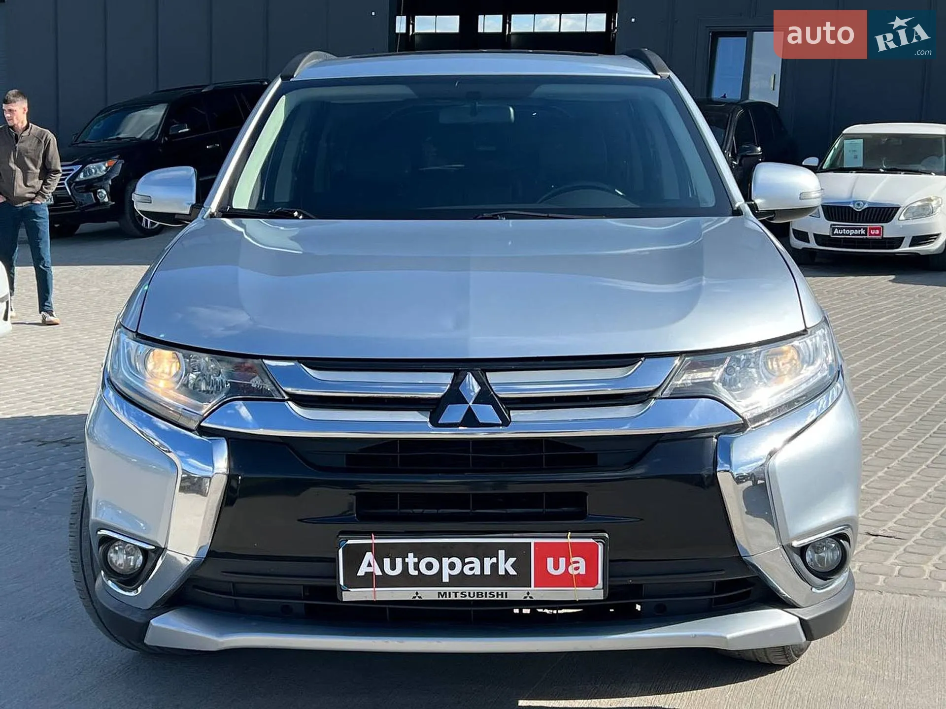 2015 Mitsubishi Outlander - мініатюра 13