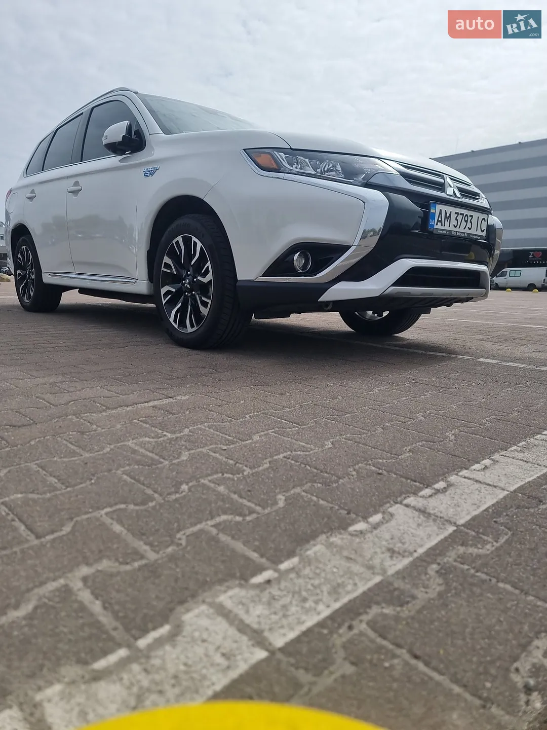 2018 Mitsubishi Outlander - мініатюра 3