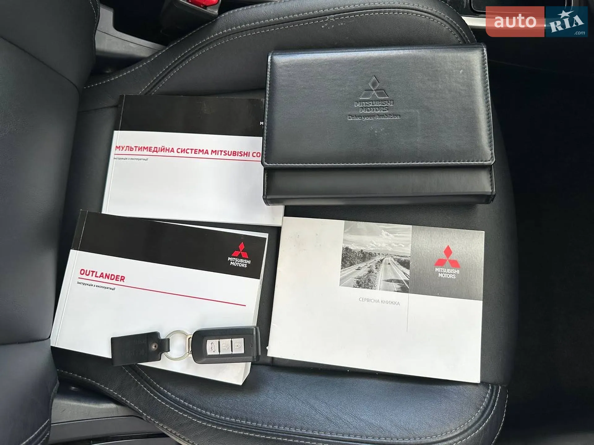 2020 Mitsubishi Outlander - мініатюра 103