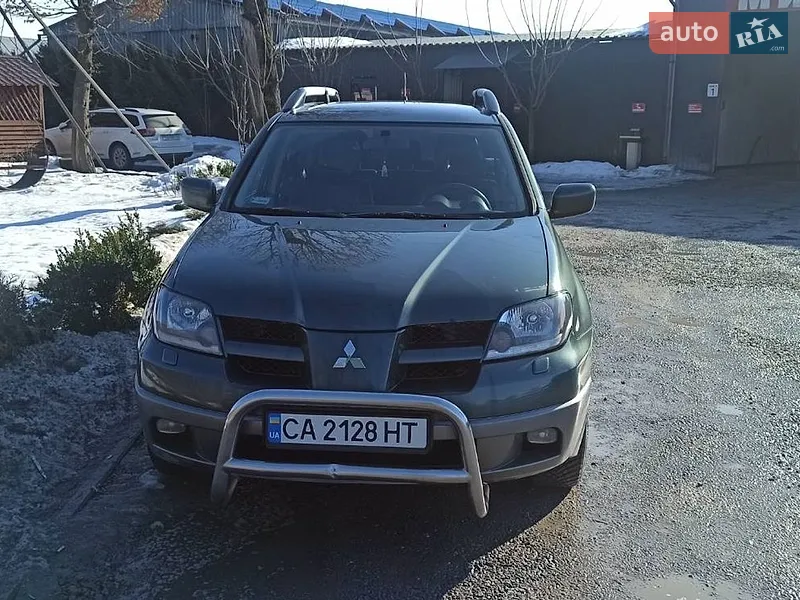 Mitsubishi Outlander 2004