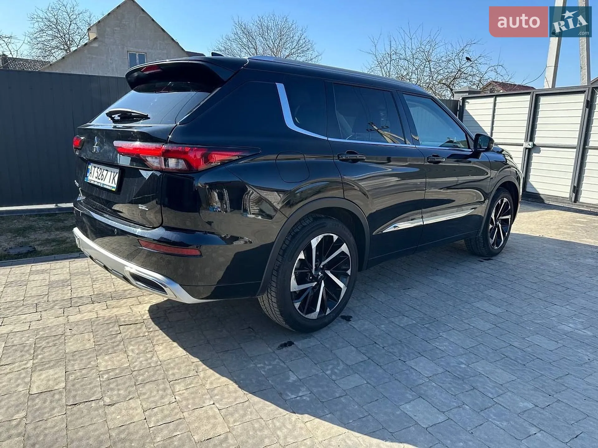 2021 Mitsubishi Outlander - мініатюра 12