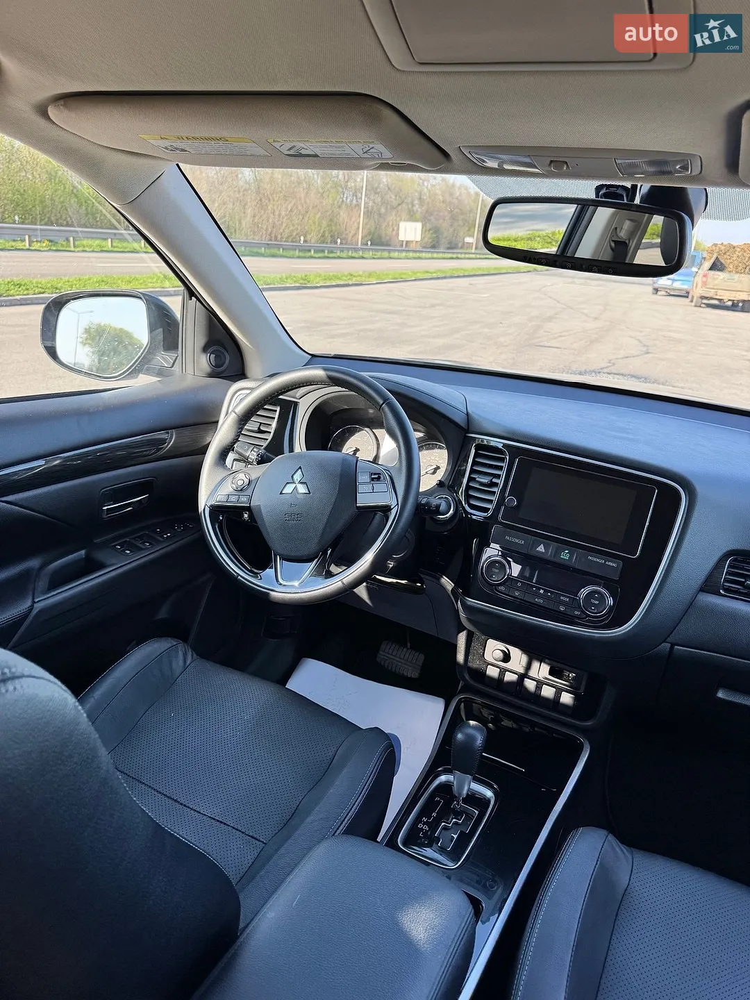2017 Mitsubishi Outlander - мініатюра 6