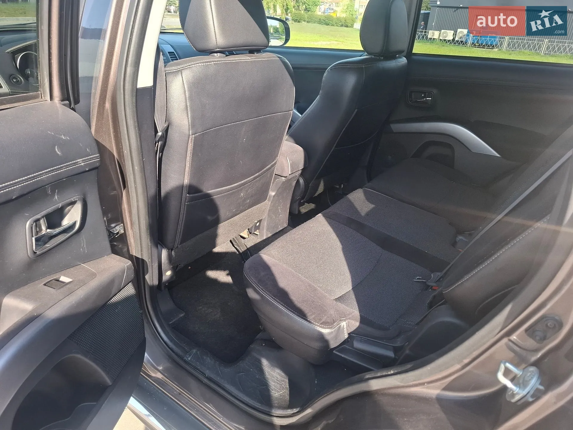 2010 Mitsubishi Outlander - мініатюра 22