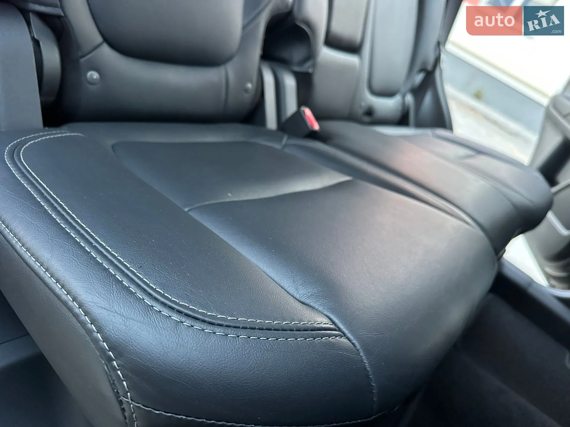 2019 Mitsubishi Outlander - мініатюра 126