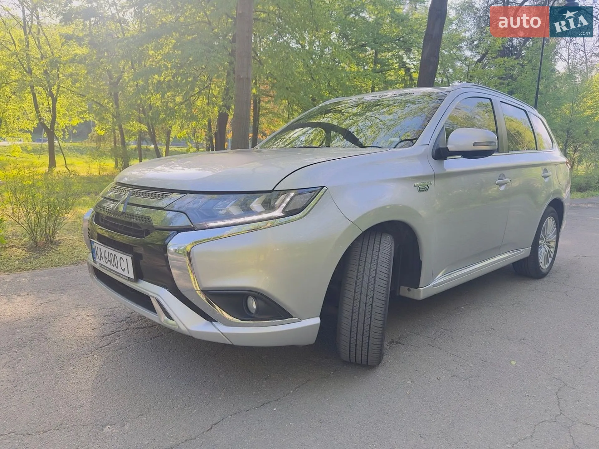 2022 Mitsubishi Outlander - мініатюра 3