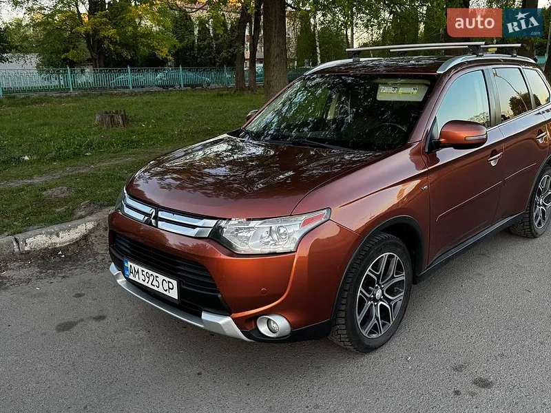 Mitsubishi Outlander