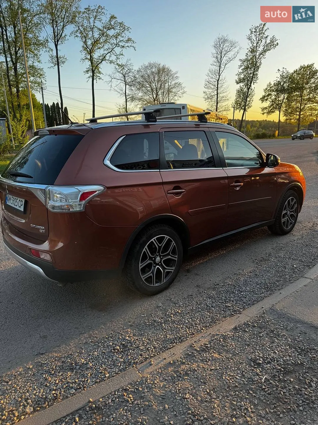 2015 Mitsubishi Outlander - мініатюра 2