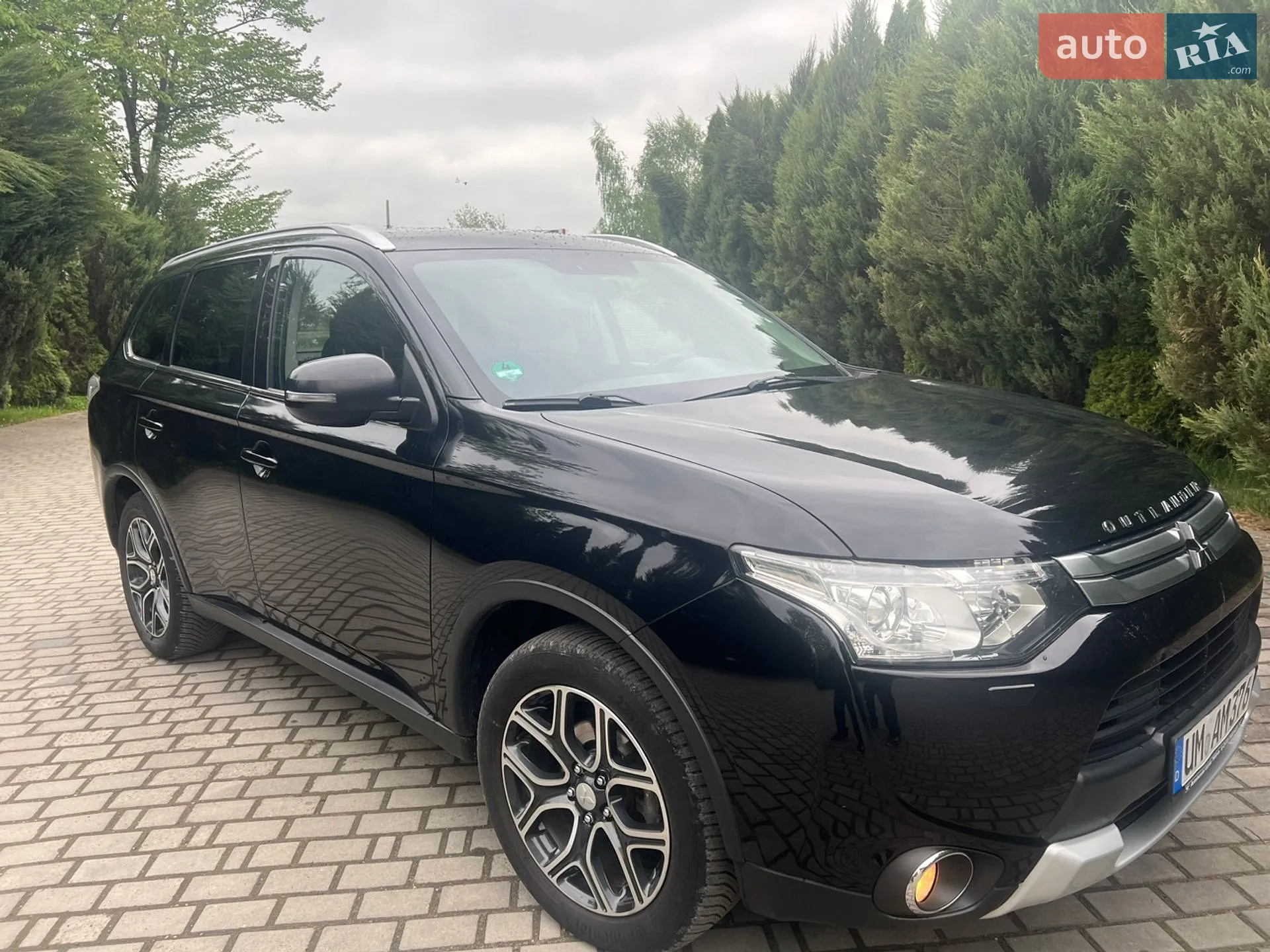 2014 Mitsubishi Outlander - мініатюра 3
