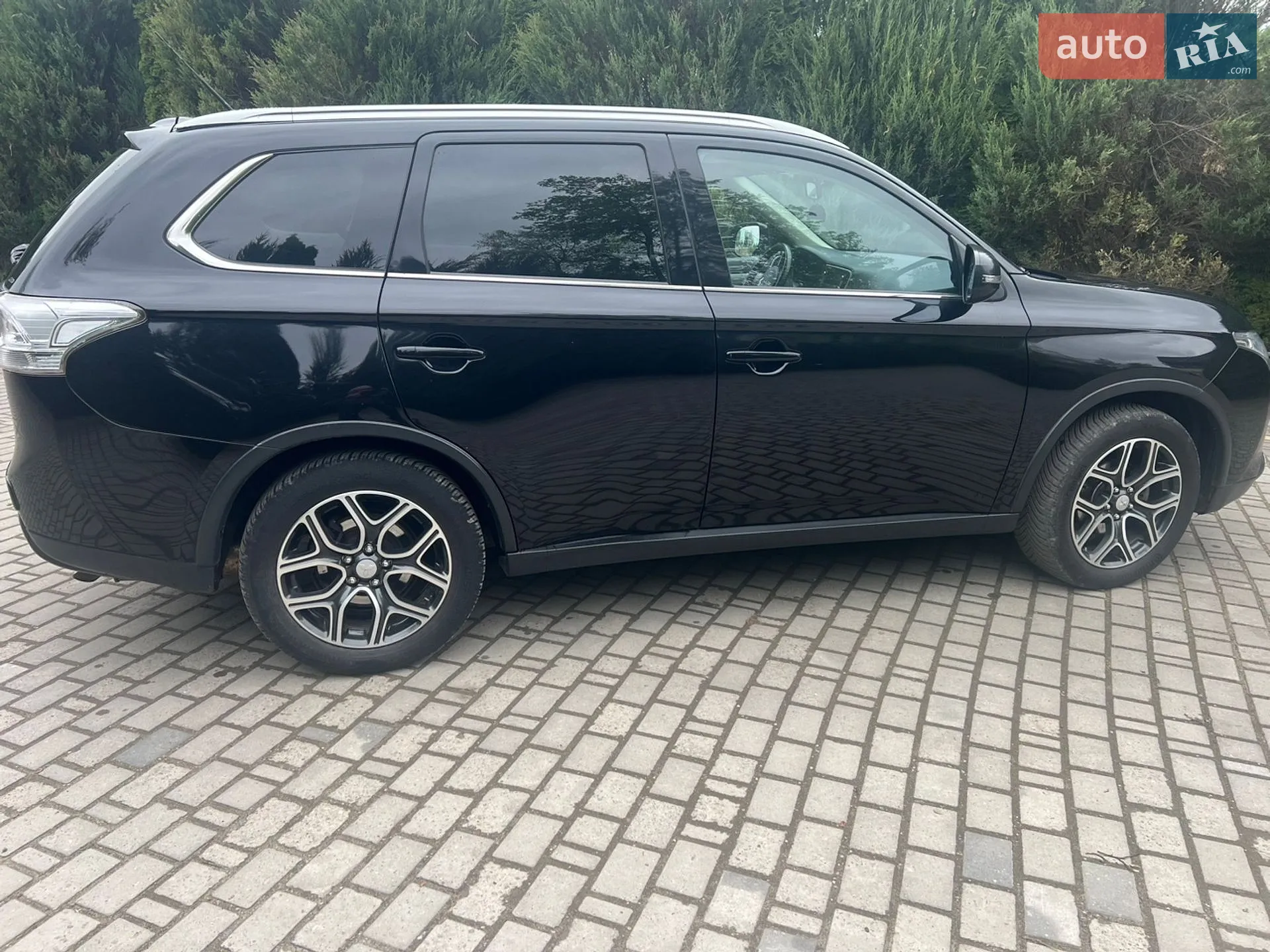 2014 Mitsubishi Outlander - мініатюра 6