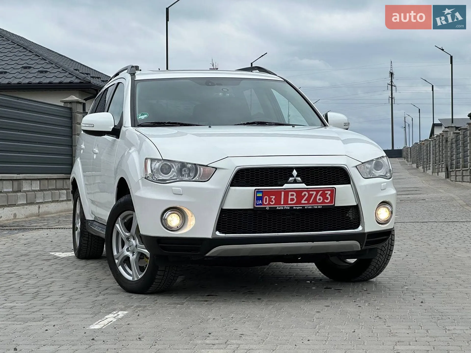 2012 Mitsubishi Outlander - мініатюра 3