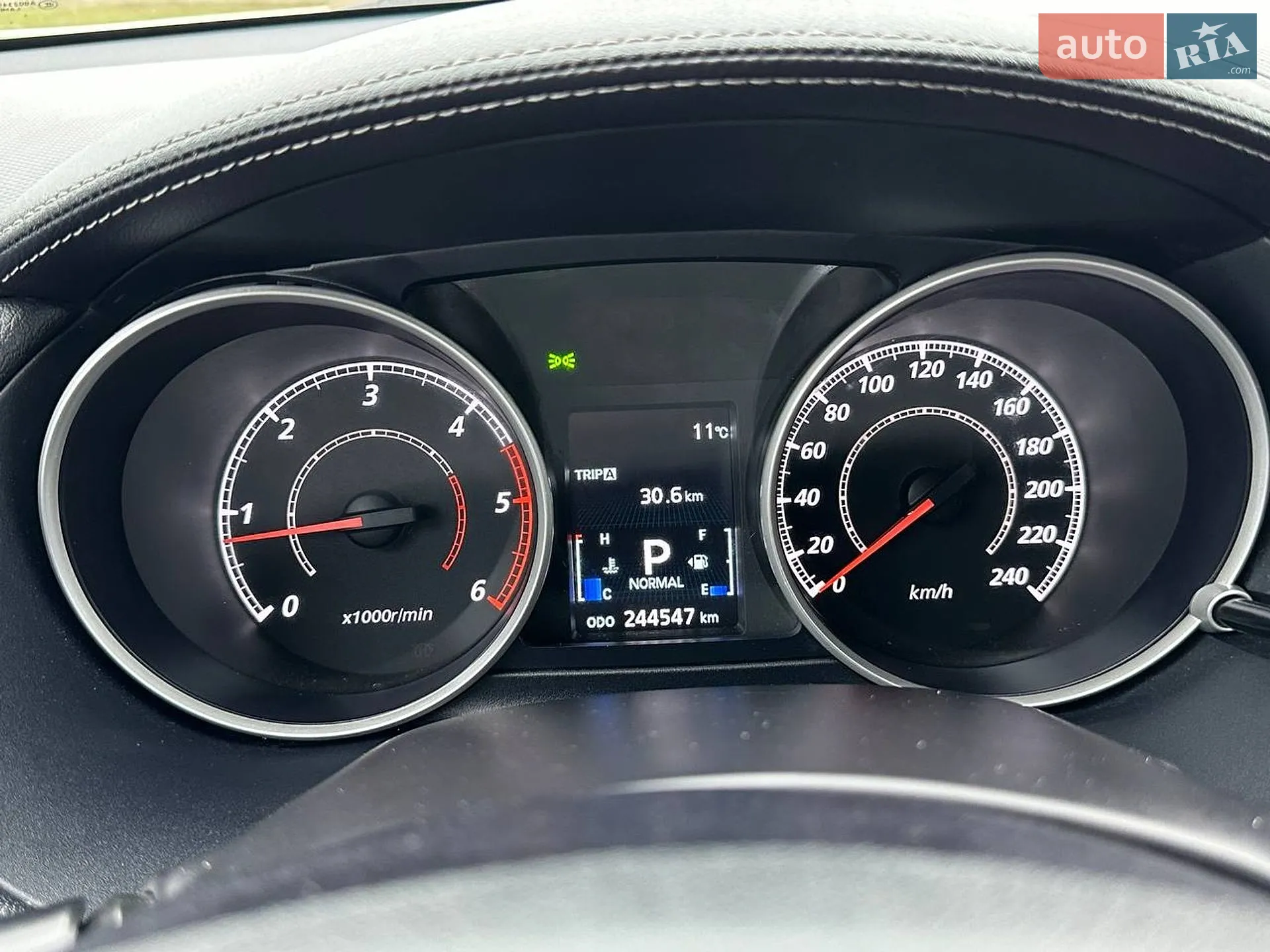 2012 Mitsubishi Outlander - мініатюра 17