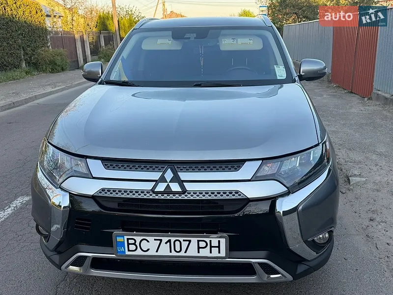 Mitsubishi Outlander 2019 VIN JMBXTGF2WLZ000284 фото оголошення 89 з 120