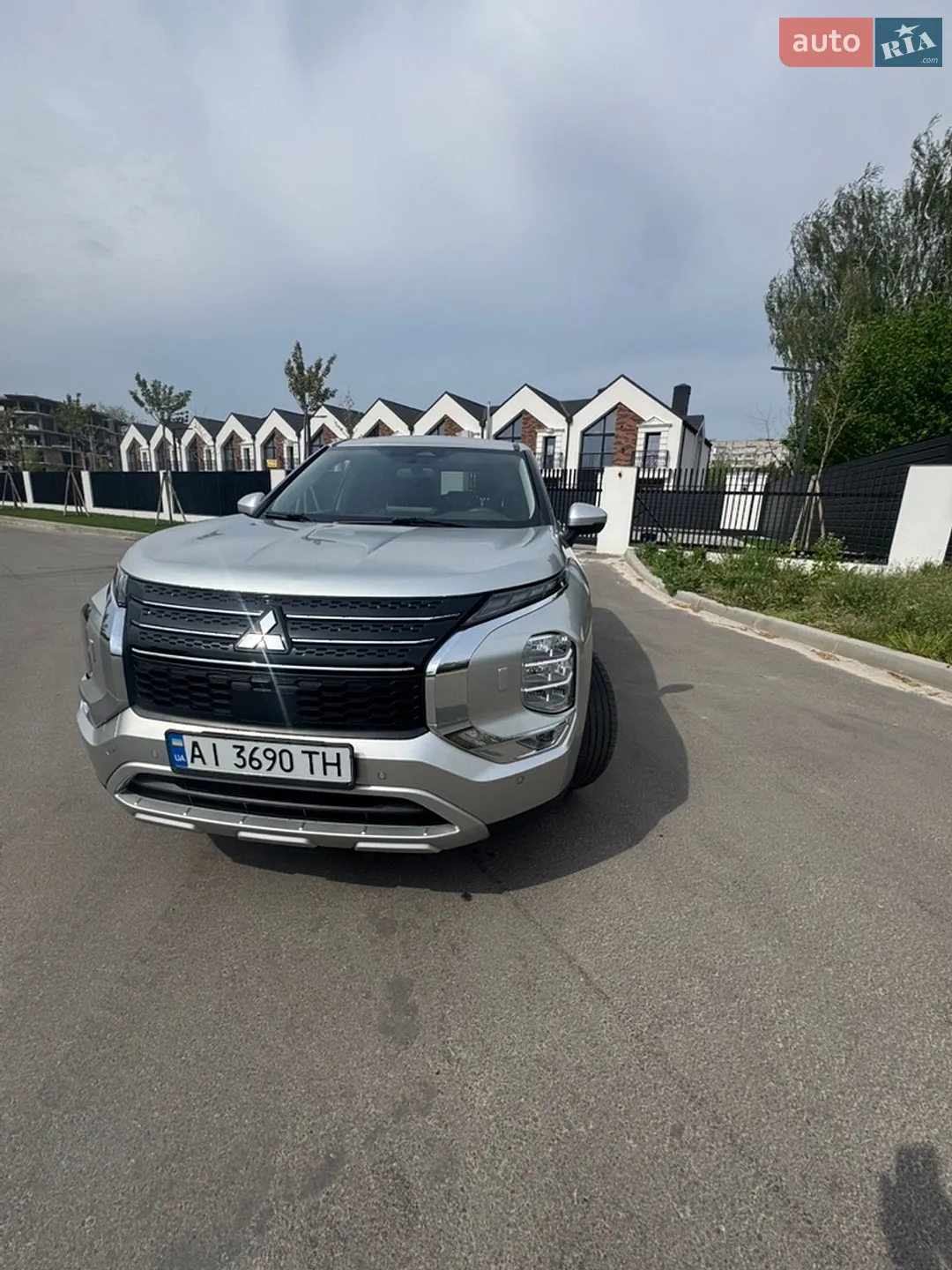 2022 Mitsubishi Outlander - мініатюра 8