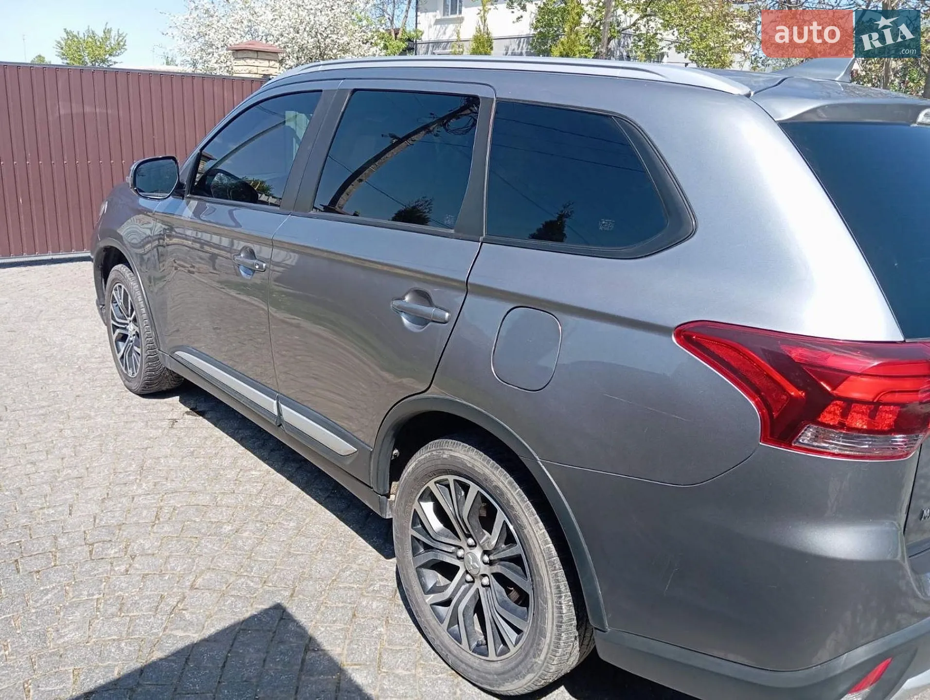 2018 Mitsubishi Outlander - мініатюра 12