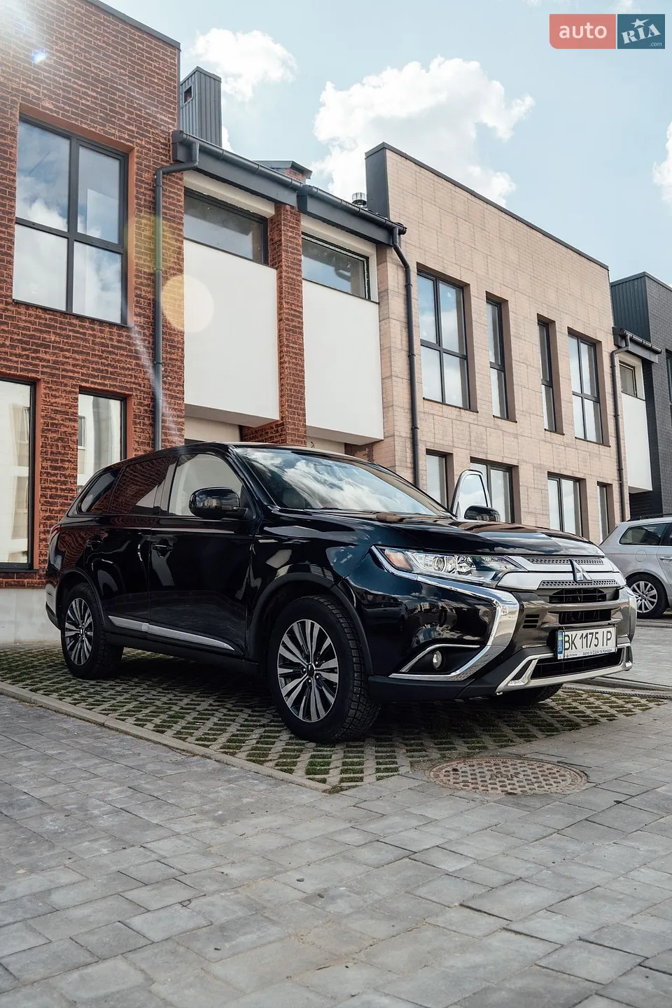 2019 Mitsubishi Outlander - мініатюра 3