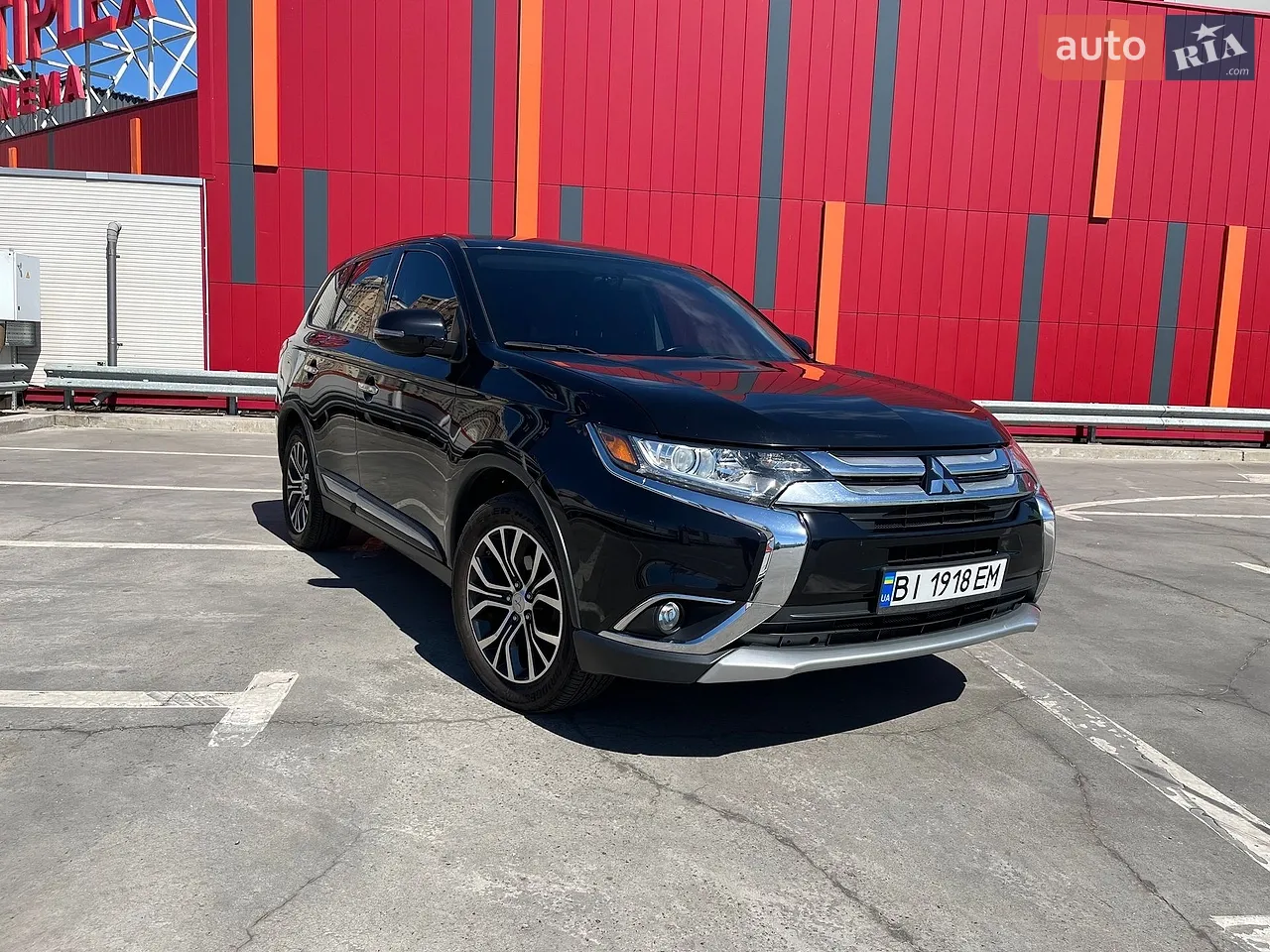 2015 Mitsubishi Outlander - мініатюра 15