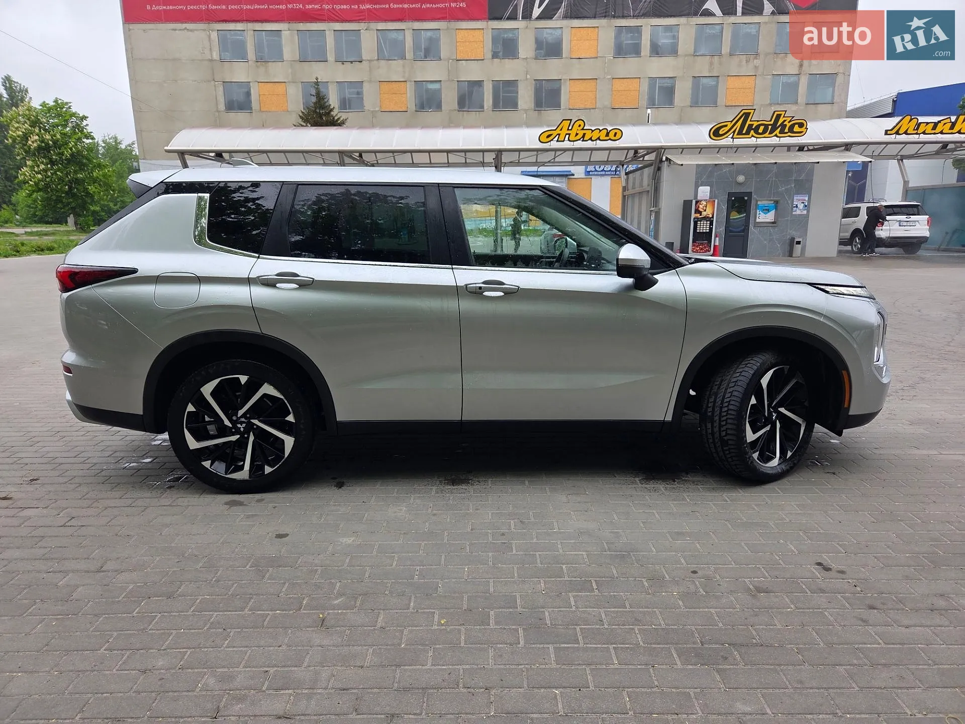 2023 Mitsubishi Outlander - мініатюра 6