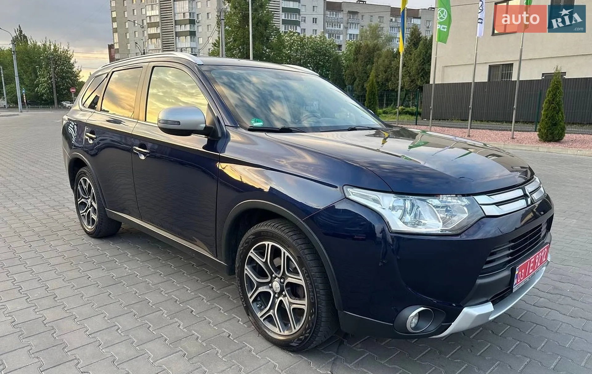 2015 Mitsubishi Outlander - мініатюра 29