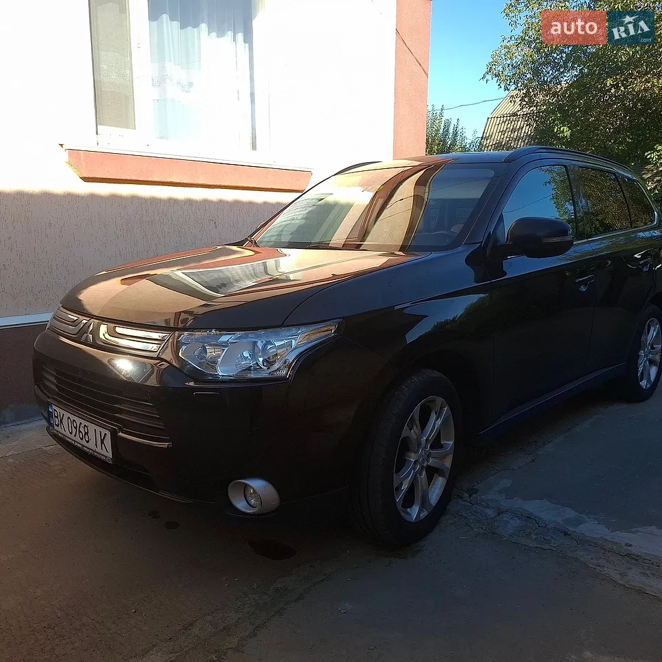 2014 Mitsubishi Outlander - мініатюра 25