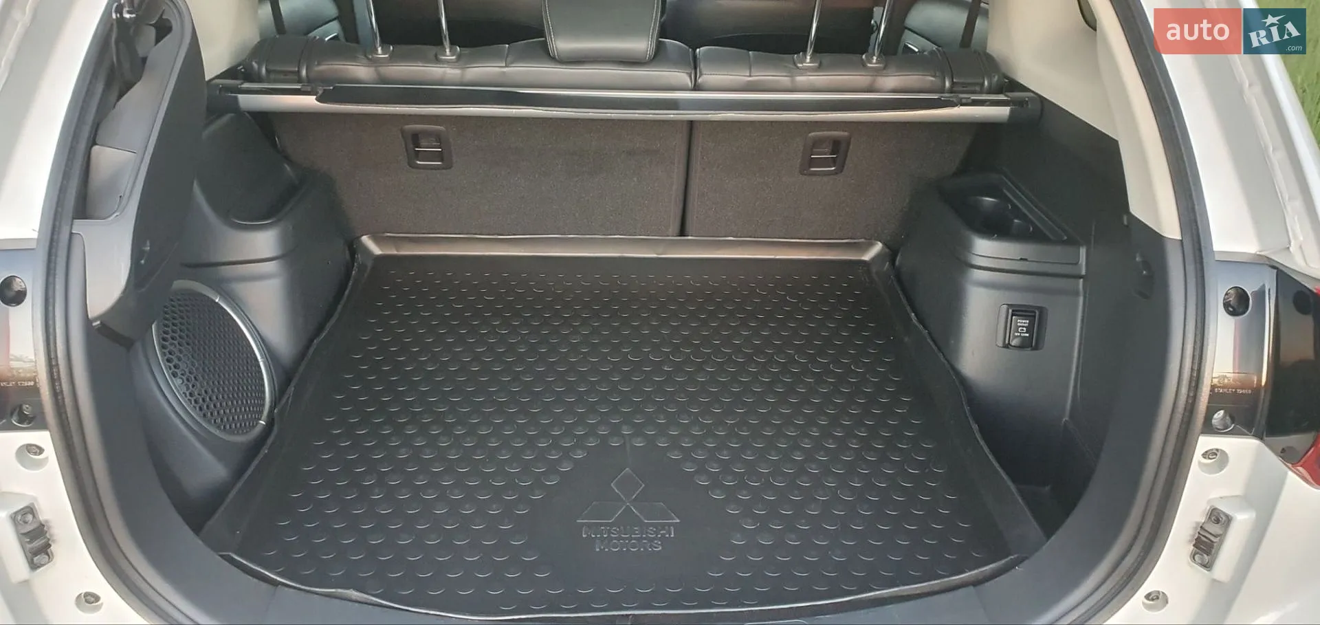 2018 Mitsubishi Outlander - мініатюра 40