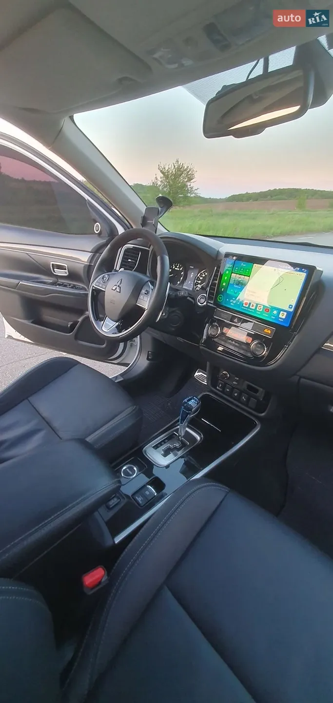 2018 Mitsubishi Outlander - мініатюра 49