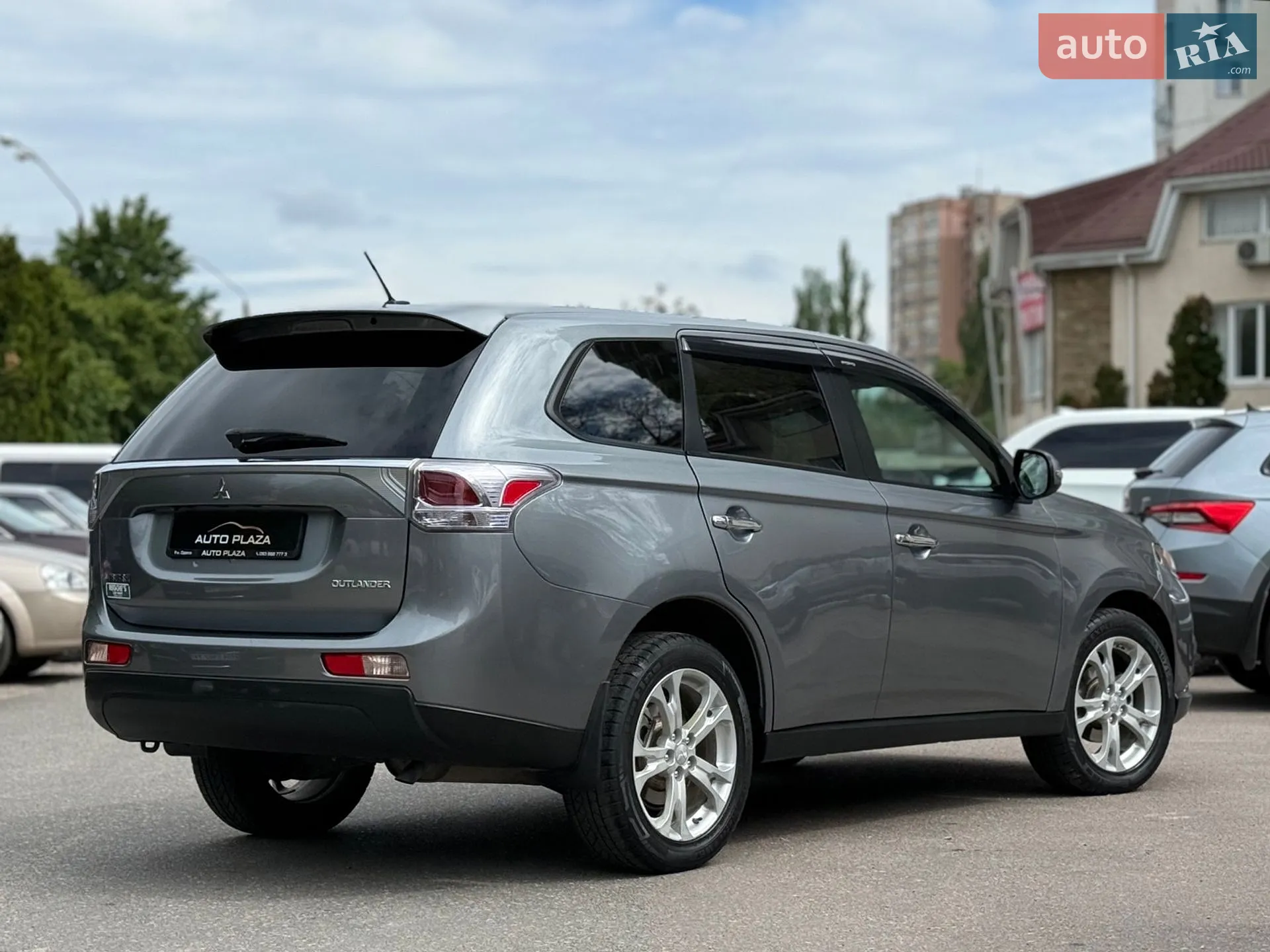 2013 Mitsubishi Outlander - мініатюра 26