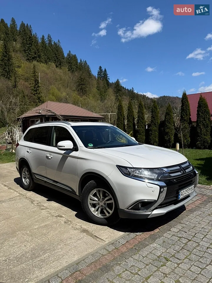 2016 Mitsubishi Outlander - мініатюра 21