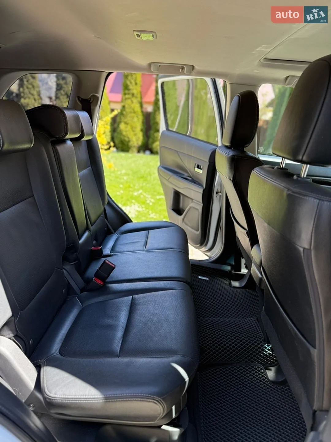 2017 Mitsubishi Outlander - мініатюра 20