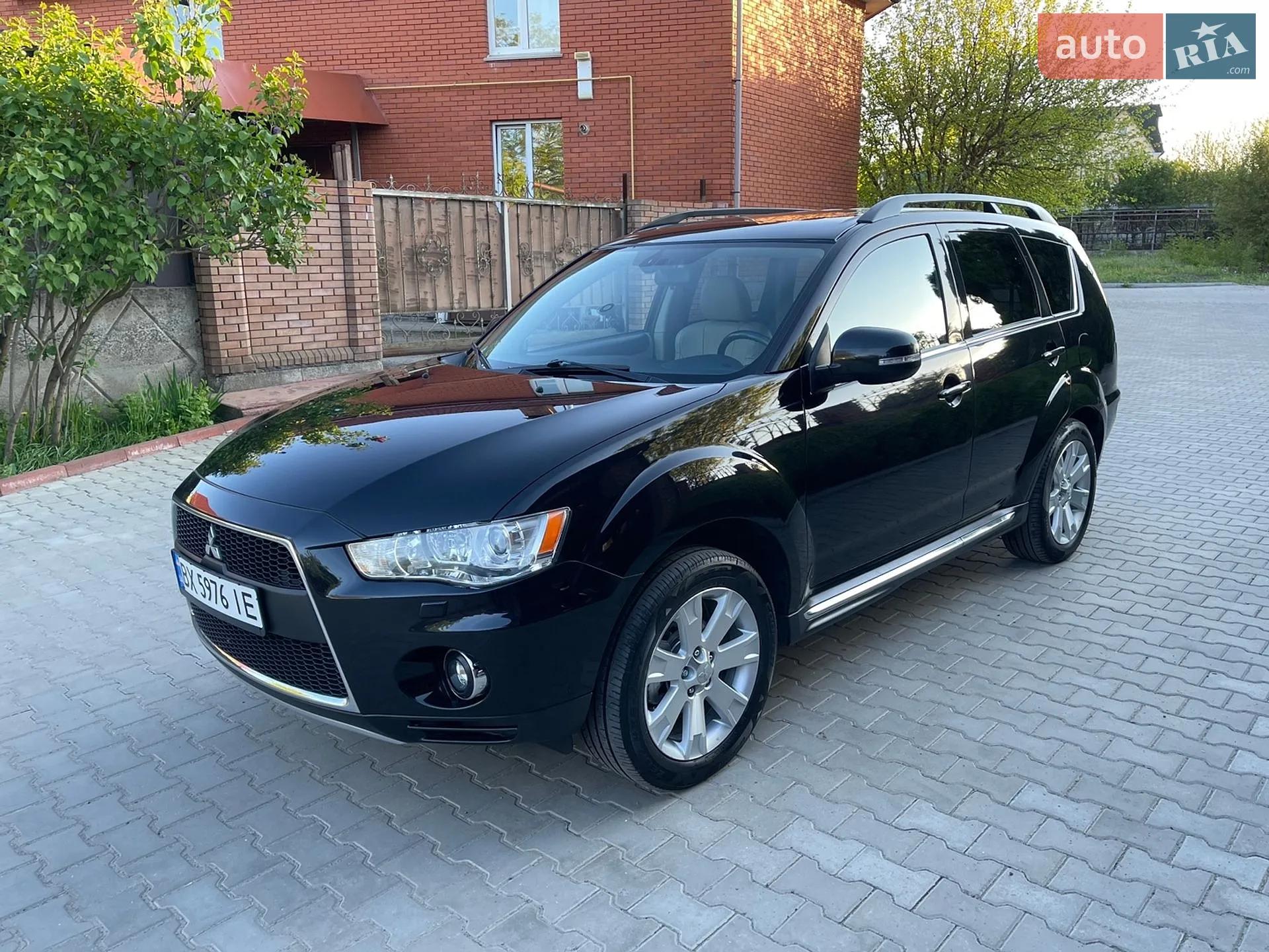 2011 Mitsubishi Outlander - мініатюра 2