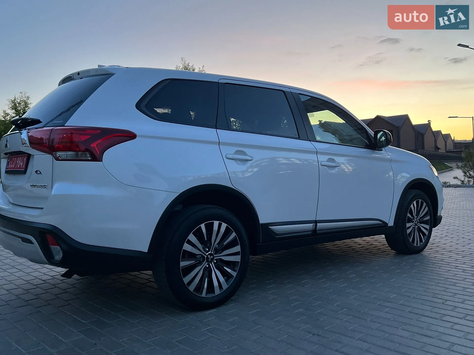 2019 Mitsubishi Outlander - мініатюра 31
