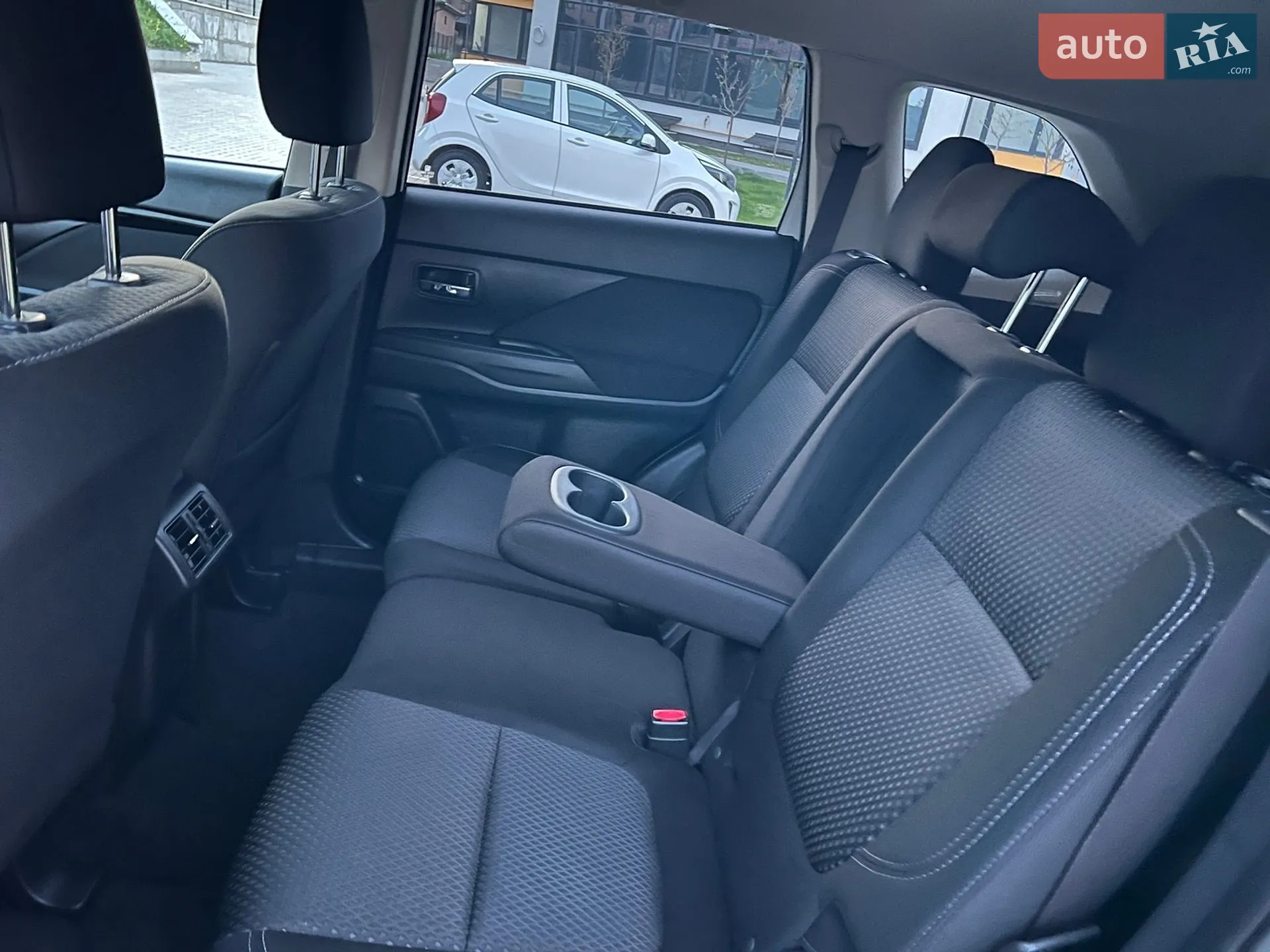 2019 Mitsubishi Outlander - мініатюра 51