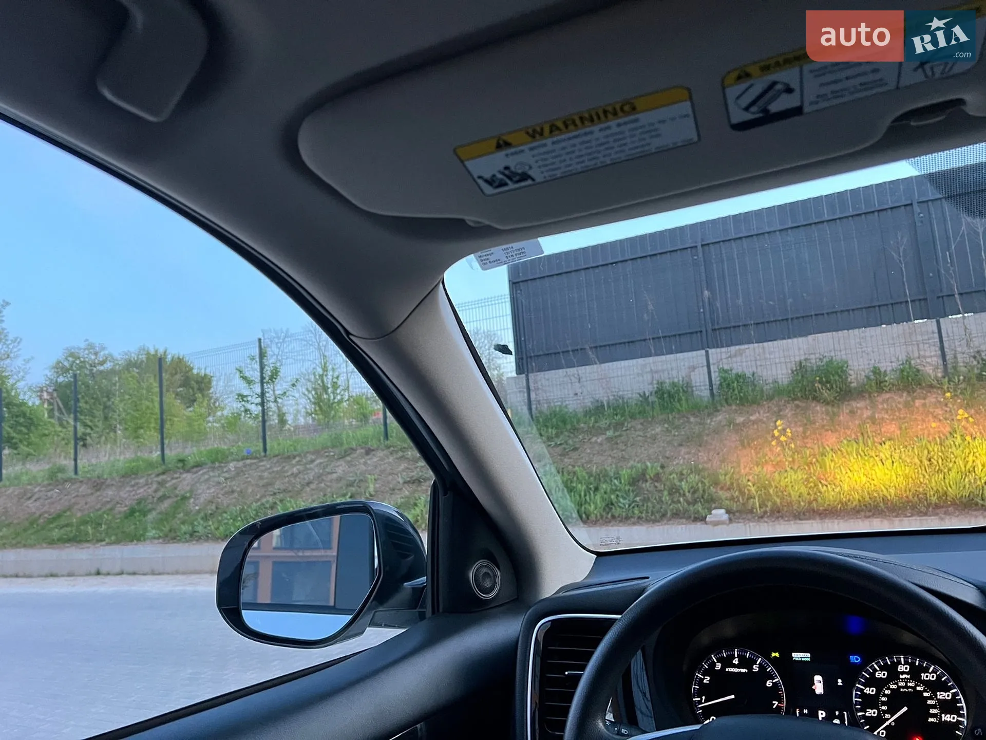 2019 Mitsubishi Outlander - мініатюра 65