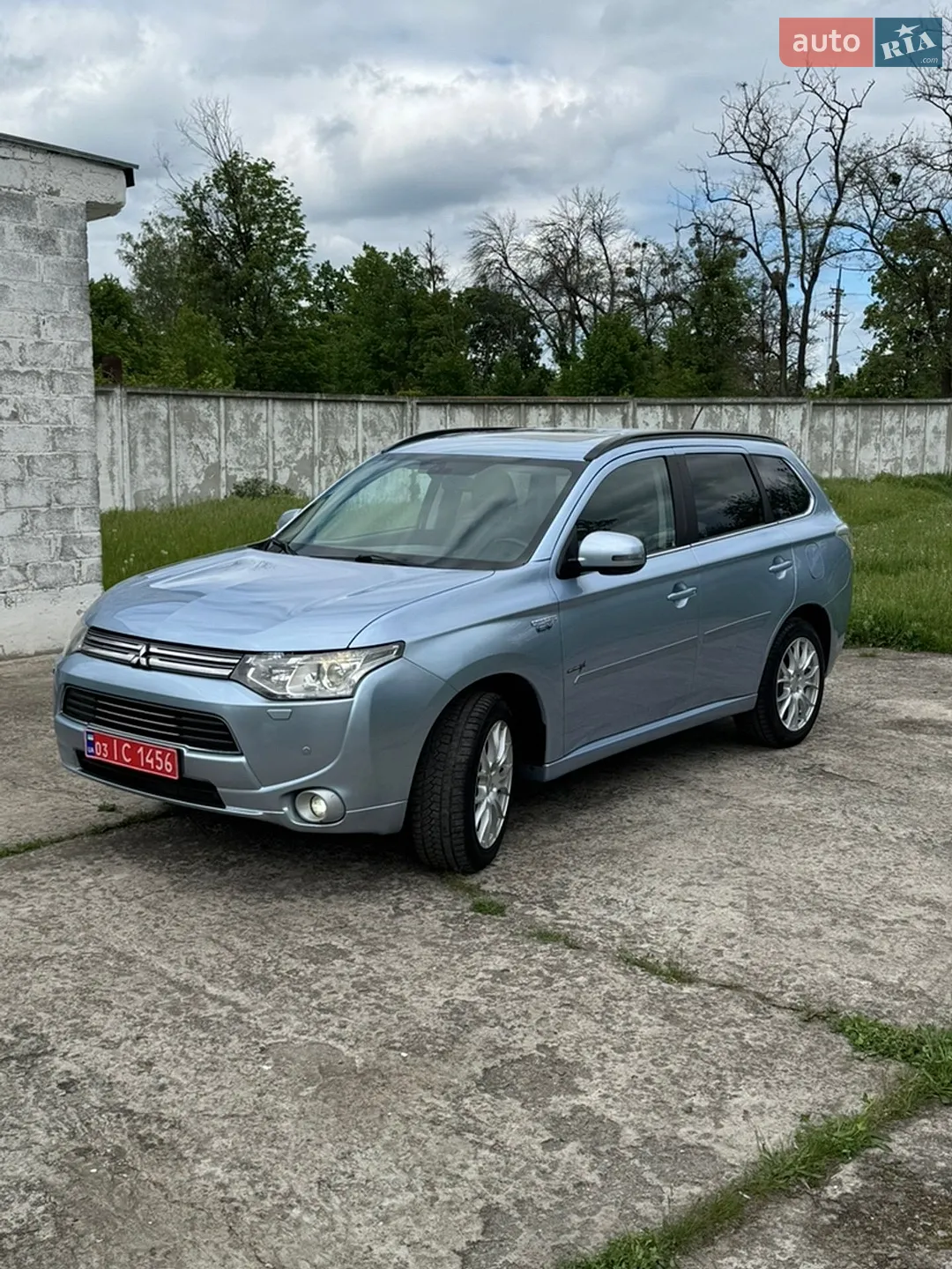 2014 Mitsubishi Outlander - мініатюра 14