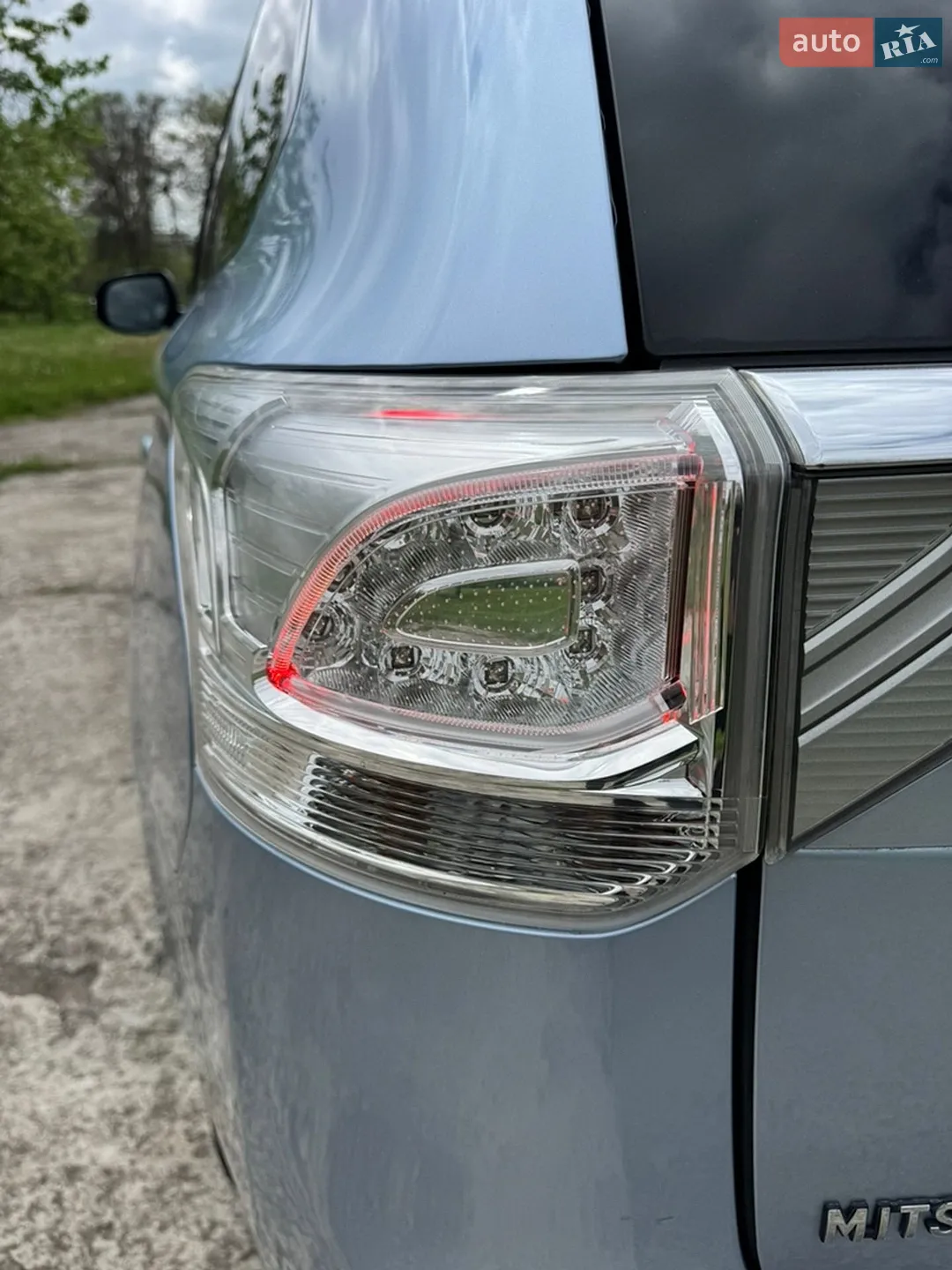 2014 Mitsubishi Outlander - мініатюра 29