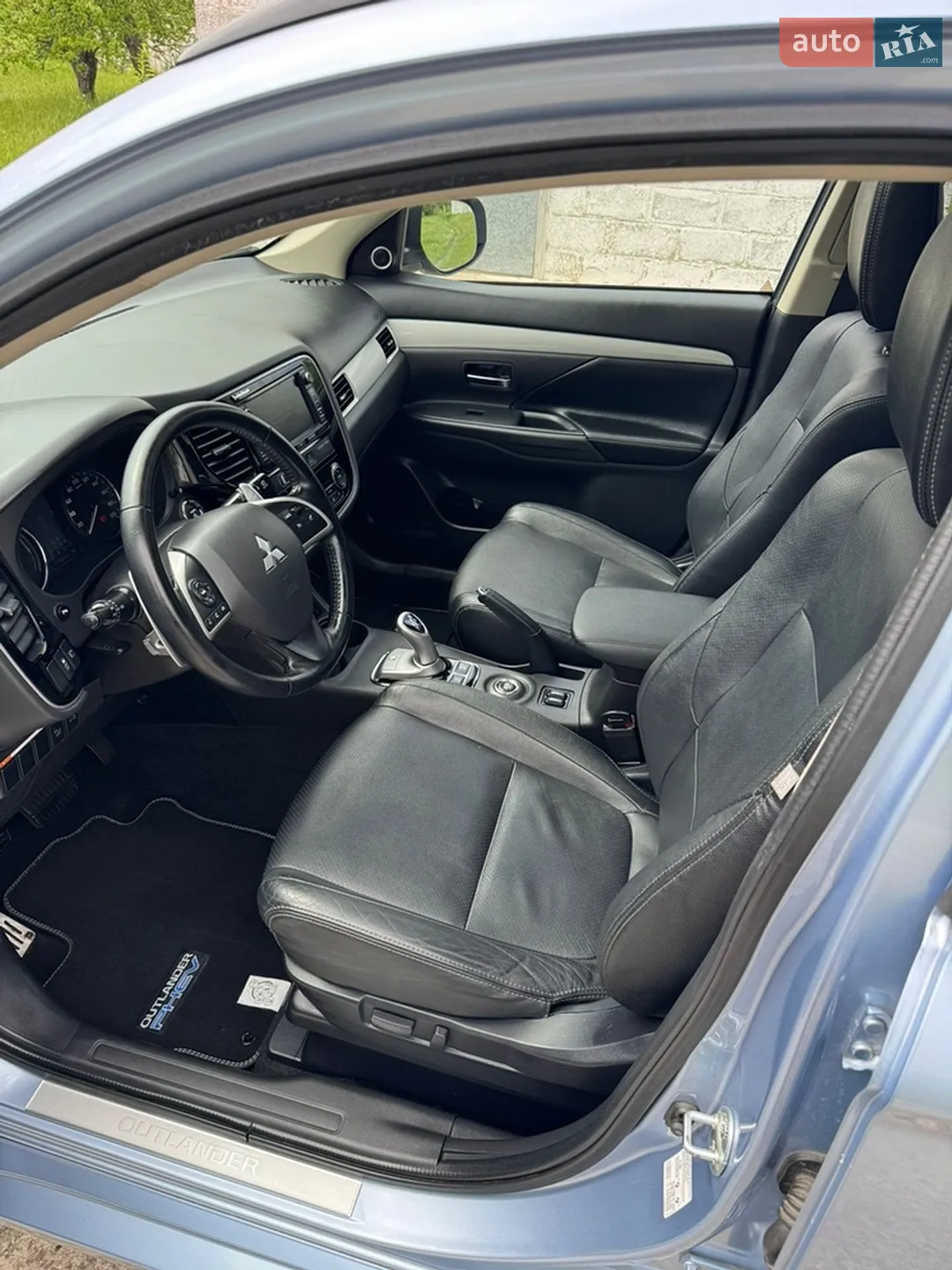 2014 Mitsubishi Outlander - мініатюра 39