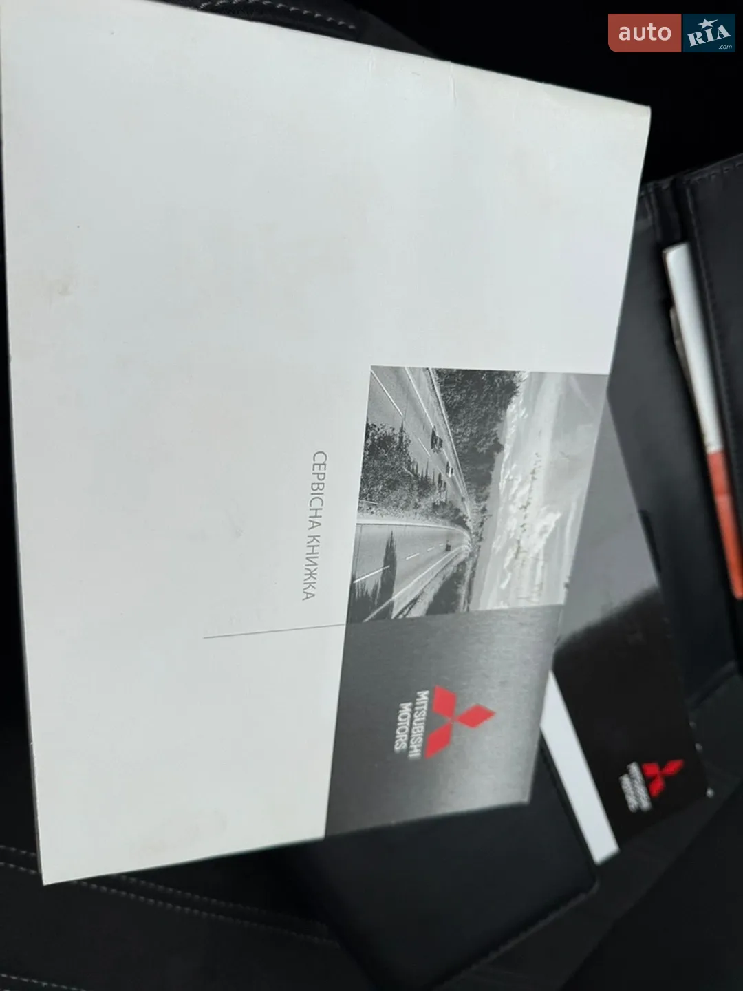 2019 Mitsubishi Outlander - мініатюра 28