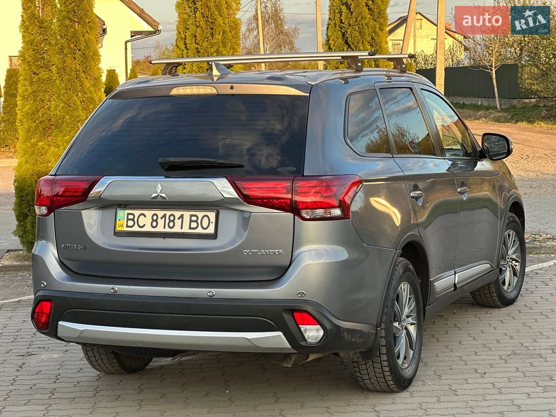 2017 Mitsubishi Outlander - мініатюра 11